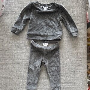 Splendid Kids Matching Set Gray Long Sleeve Top & Leggings